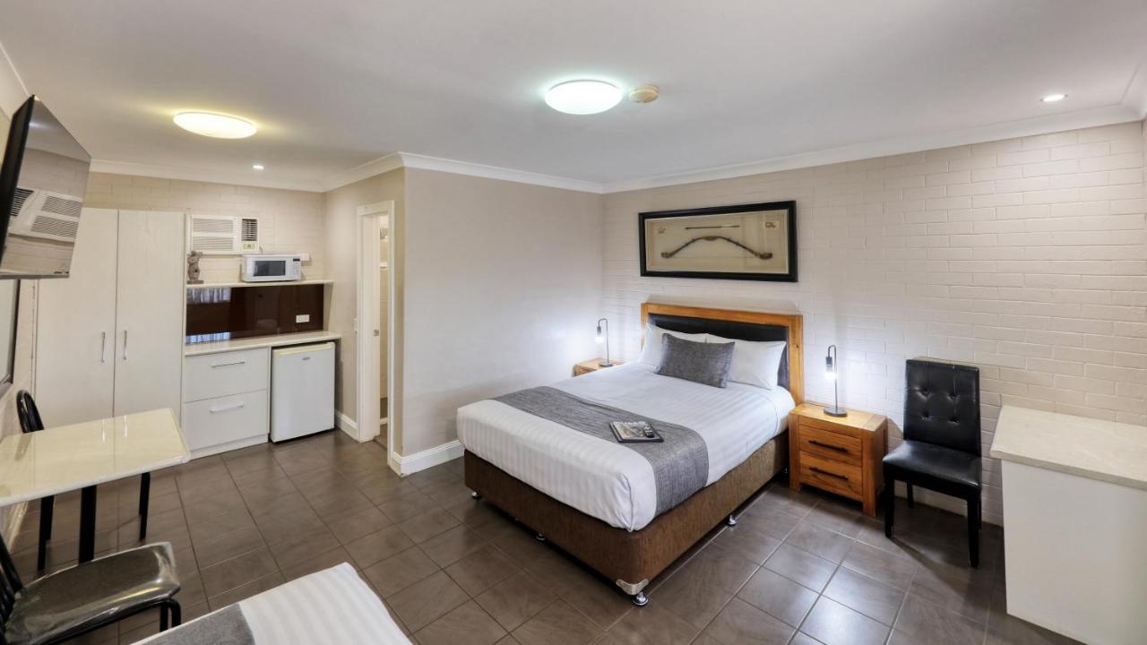 Country Leisure Motor Inn Dubbo Zewnętrze zdjęcie
